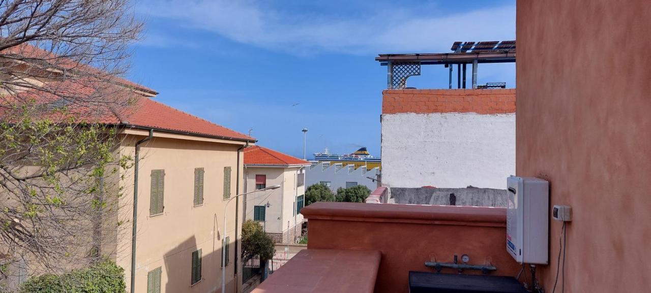 Affittacamere L'Arcobaleno Porto Torres Exterior foto